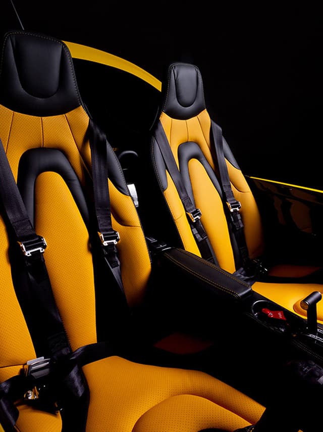 Bristell NG5 seats and interior details